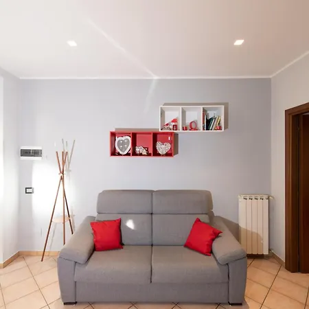 Tony House Apartmán *