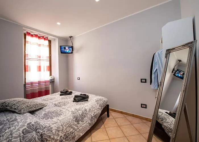Tony House * Omegna
